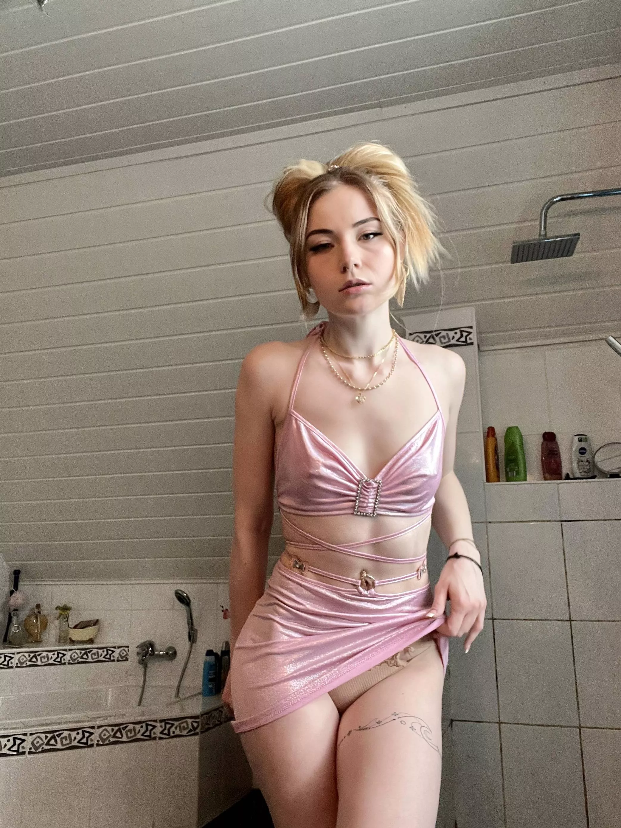 Im a fuckdoll for married men because i do the things that wives wont posted by cutescenes