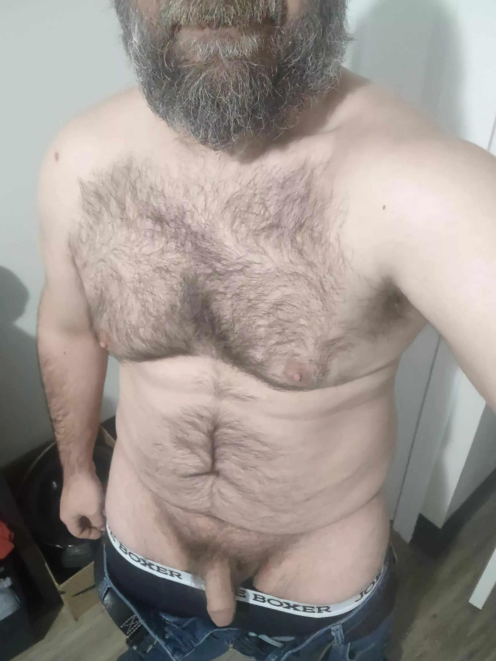 it's time to ditch the jeans 😏 posted by captainhero83