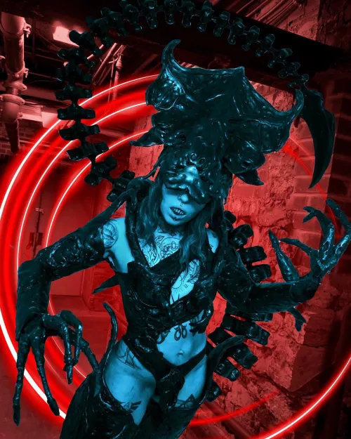 It’s Xenomorphin’ Time! by VraskaaCosplay