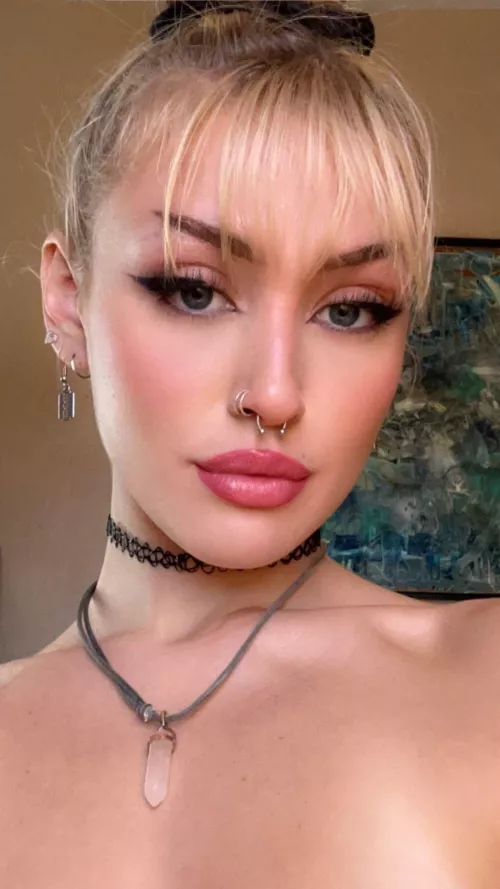 Live now with lovense lush 3 :3 by lylaluv420