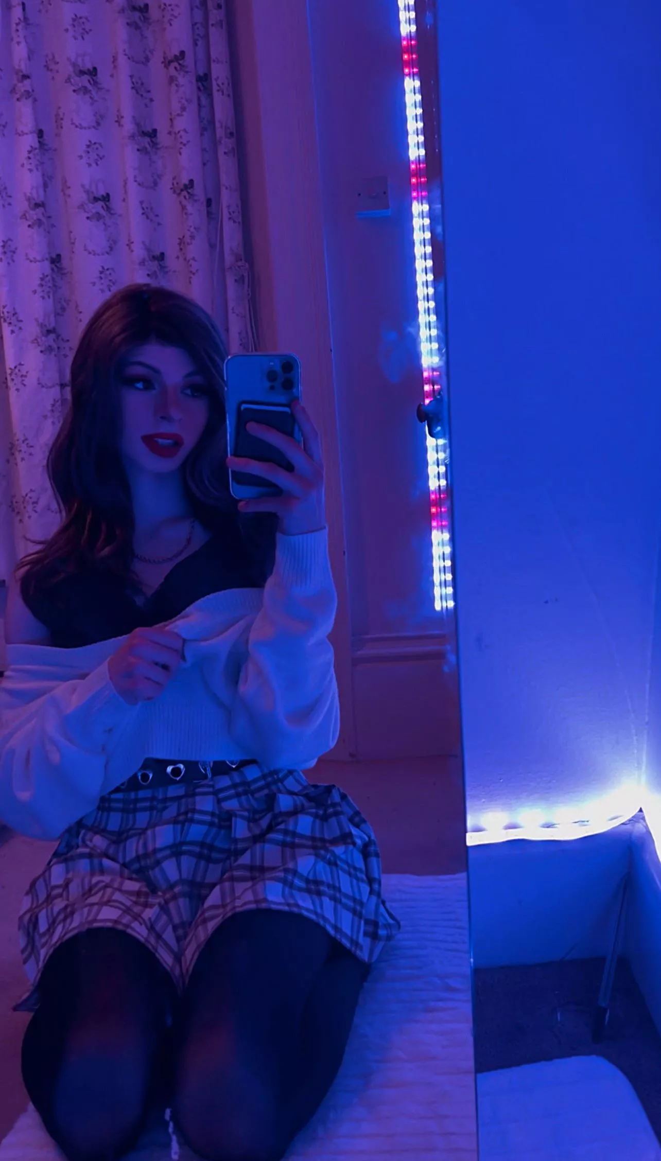 My first hookup of the week is gonna arrive soon I’m so nervous x posted by Fr3ddi_