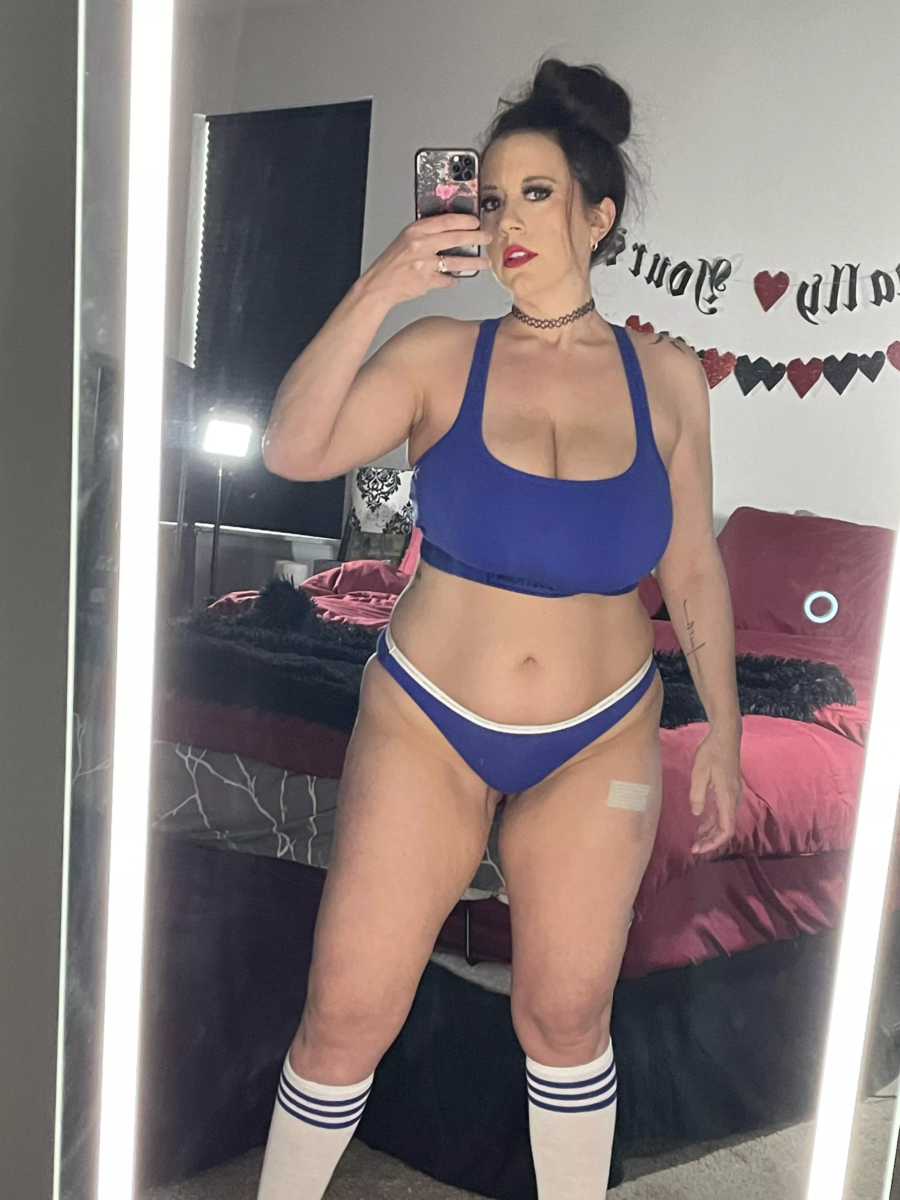 New here mom age 37! posted by Babybuzzsaw