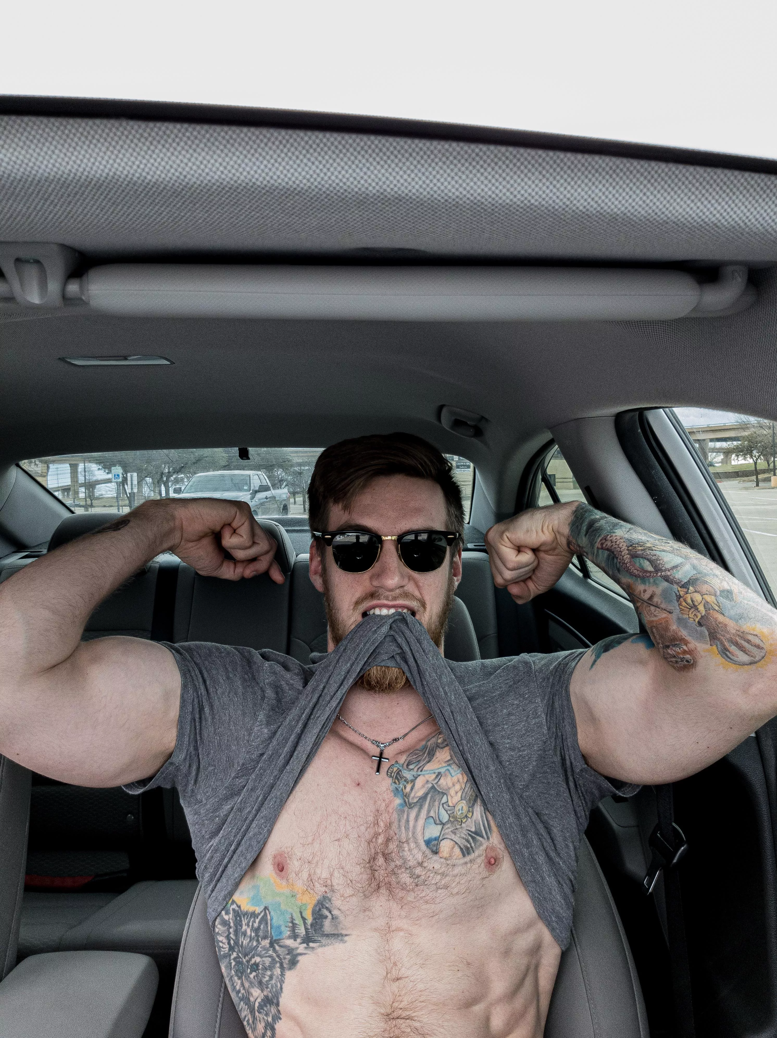 Parking lot show off 😏 posted by The_Lucas_King