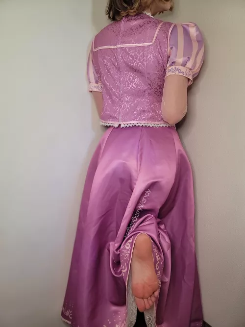 Rapunzel (BeeBerryWendy) [Tangled] by BeeBerryWendy