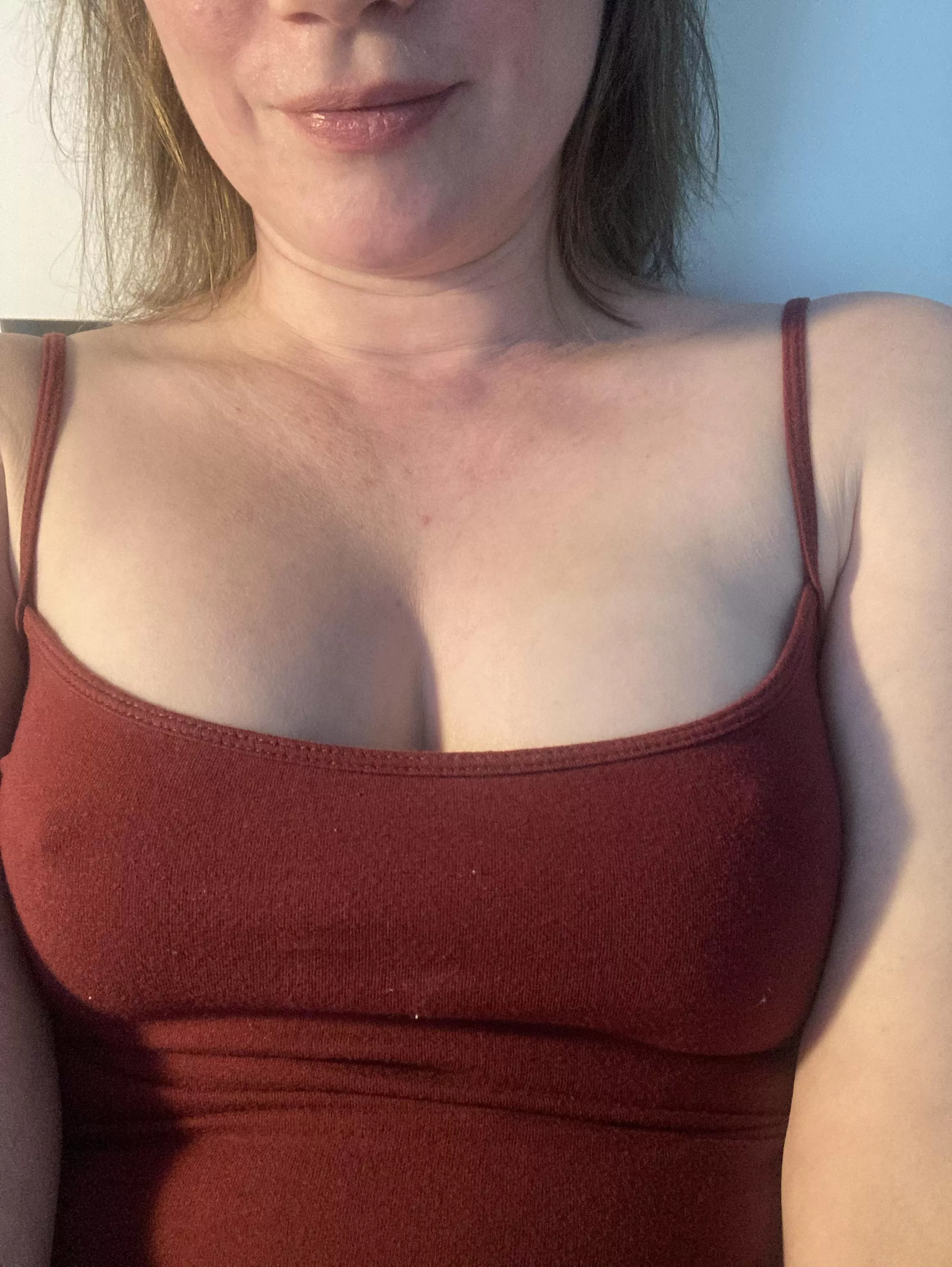 Red morning posted by nadia_nedeli