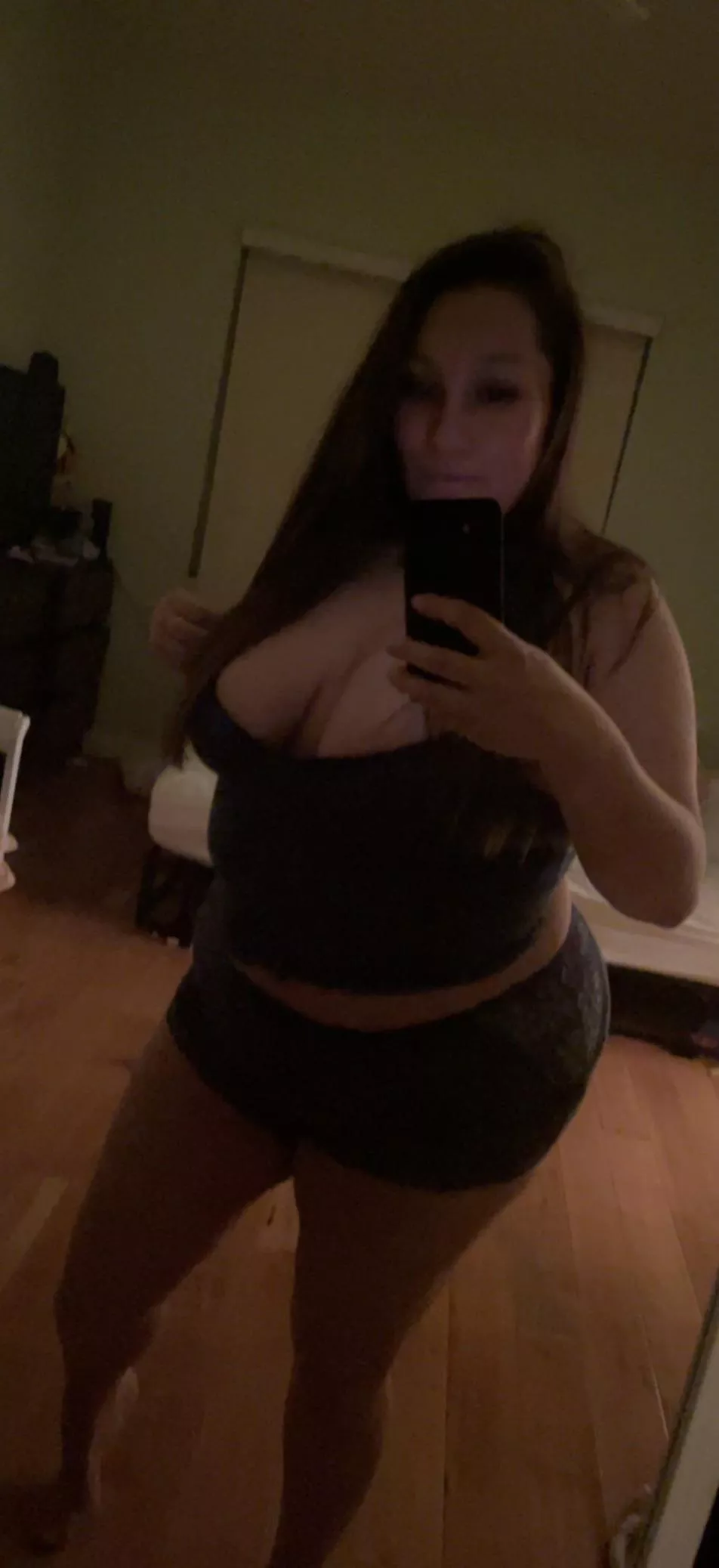 Shy 🙈 but warming up, need some encouragement posted by Chunkimonkey143