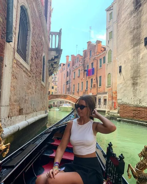 sight for the gondolier by msnbabes