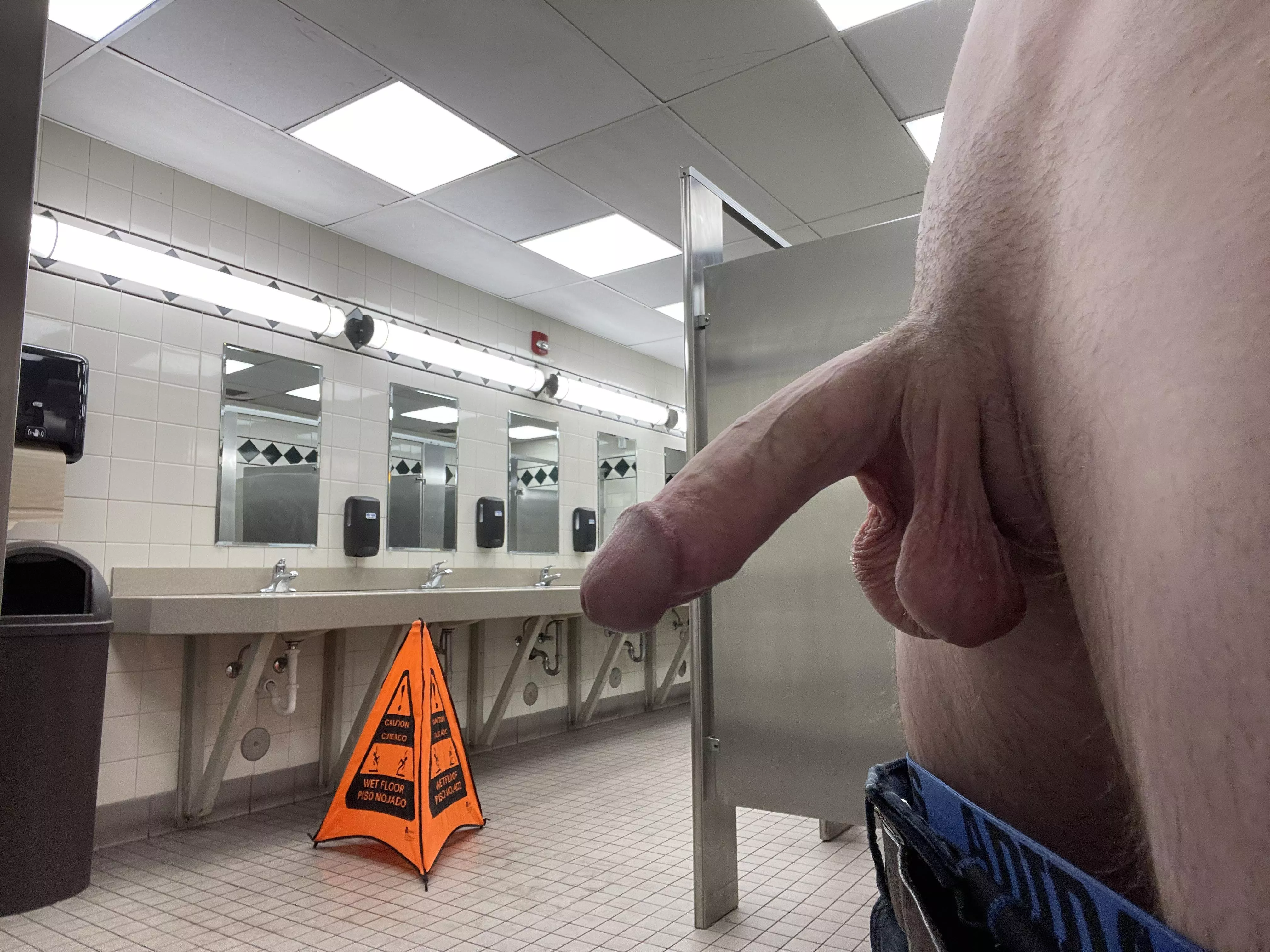 Slippery when wet posted by verywhitemale