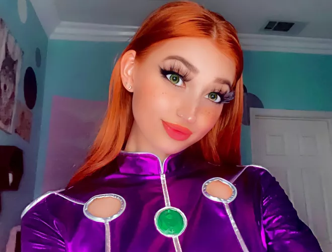 Starfire Cosplay from Teen Titans by StewpidBabyy