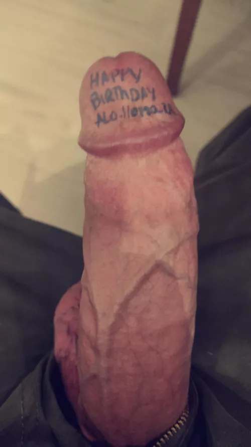 thanks for the birthday wishes u/vickmooo by alo_homo_ra