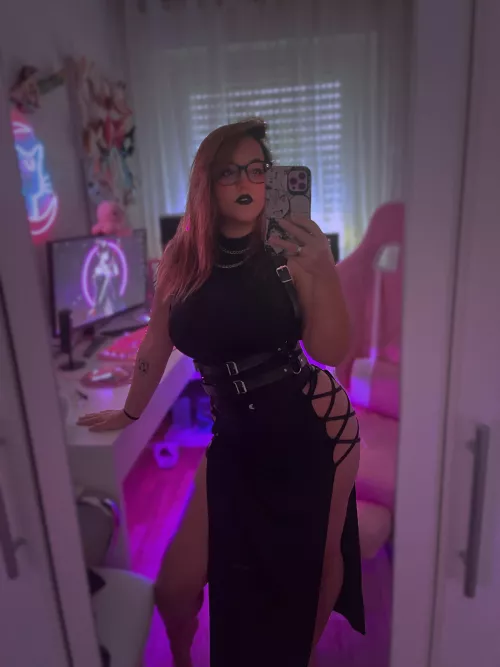 The dress id use on our first date [f] by Niniitard