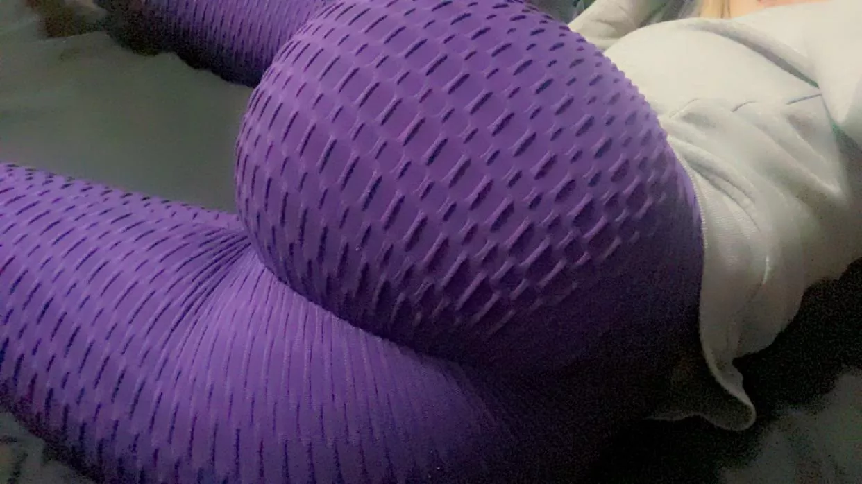 These pants make me want to squeeze my own ass posted by candykissxo