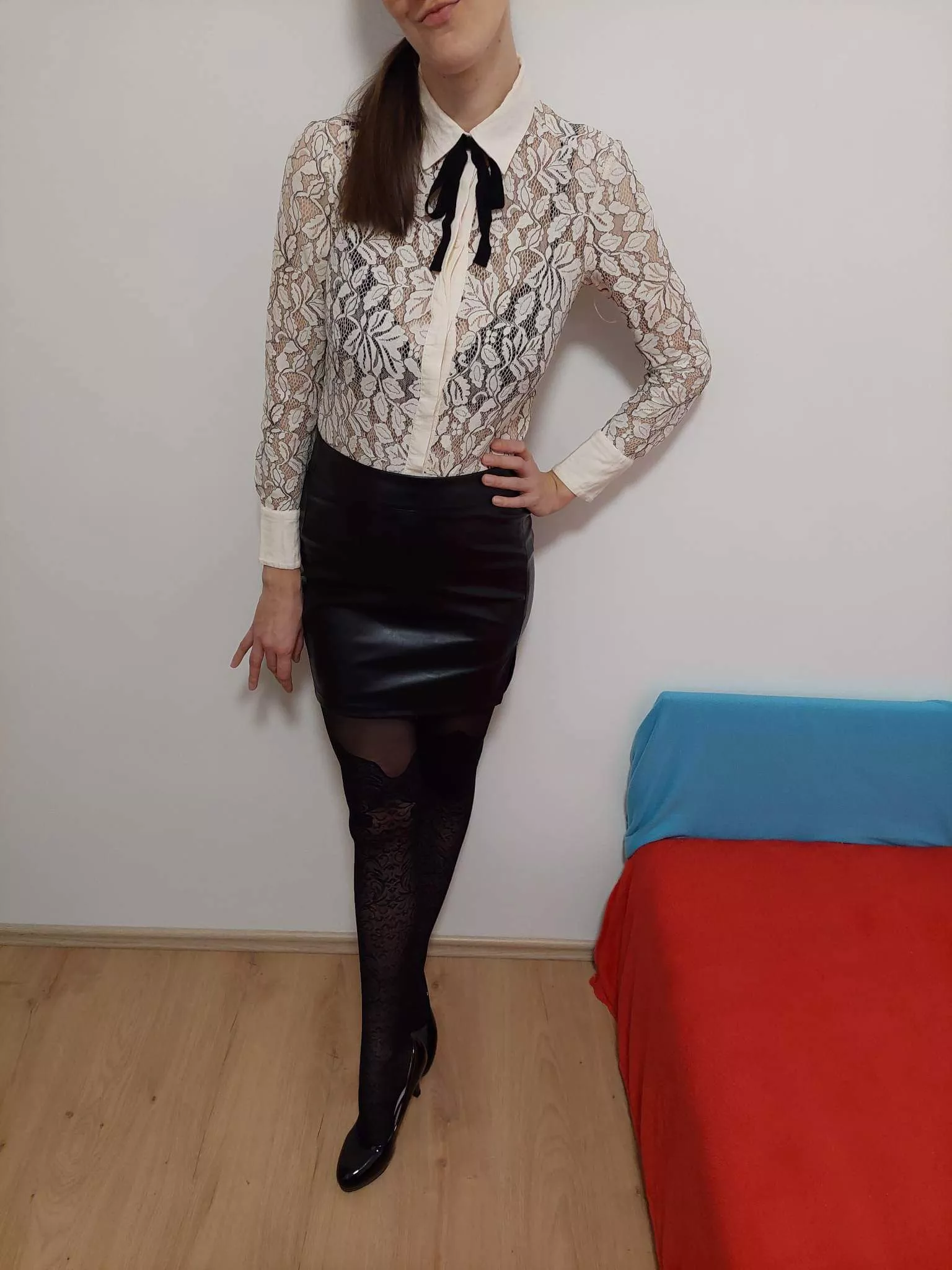 Today's office outfit 🤭 posted by BDLE_Dani_GOSM