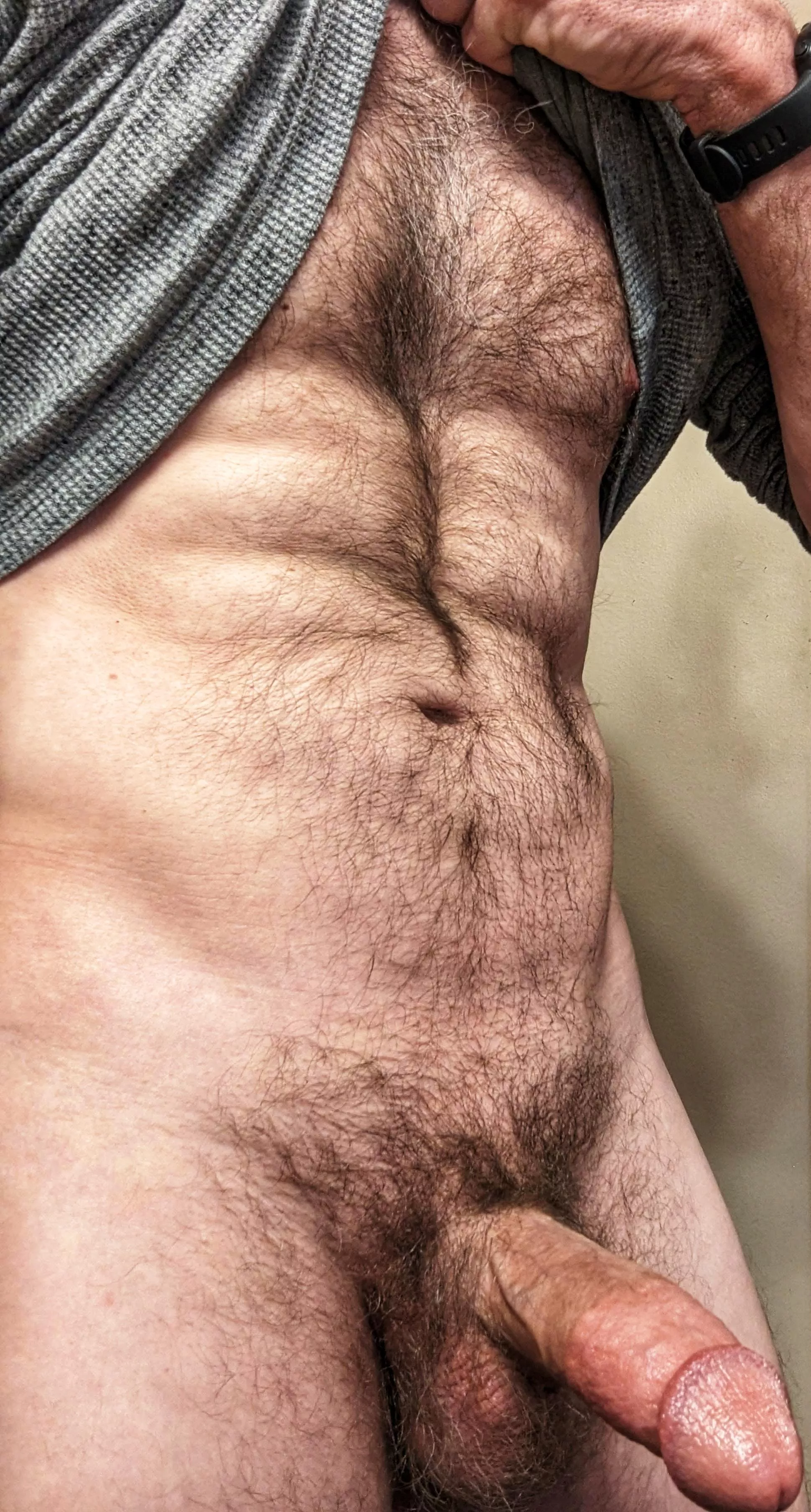 trying to entice a friend [45] posted by 77swest