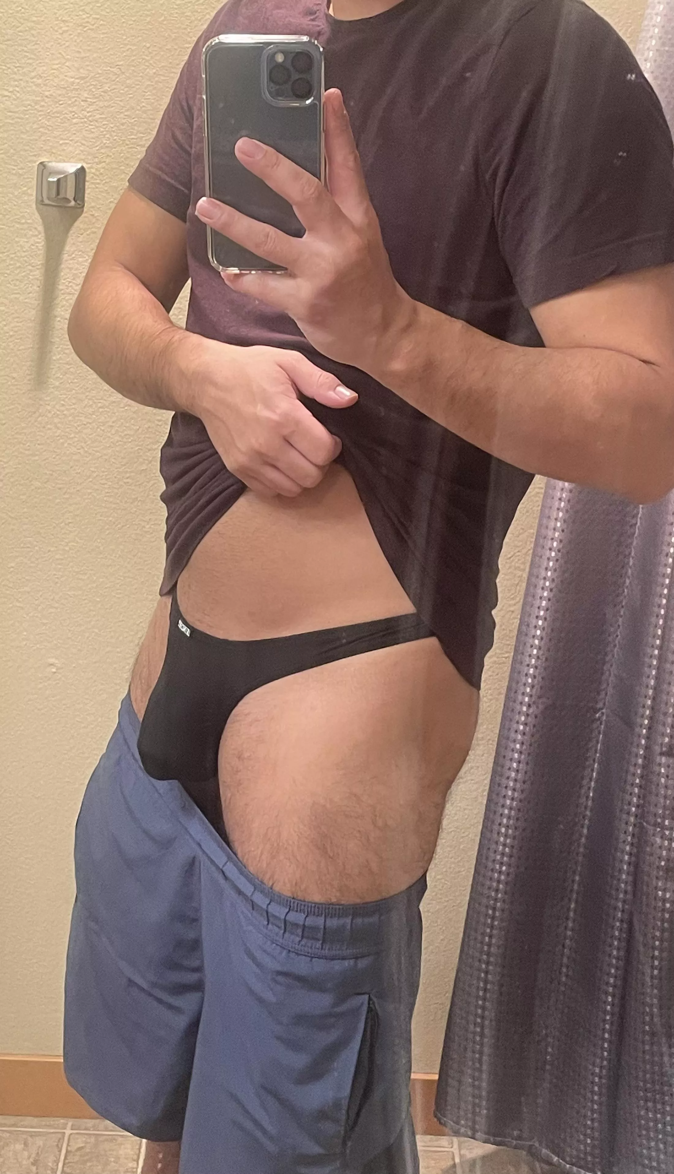 Who would have thought this is what I wear under shorts🤷🏽‍♂️😄 posted by zr3330551