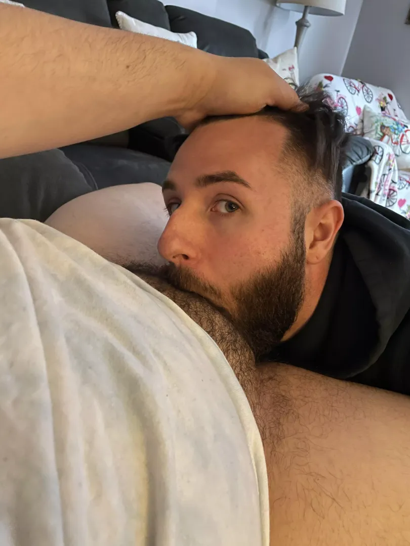 Wish there was more big bears nearby that wanted to shove their cocks down my throat 😛 by jordyxcx64