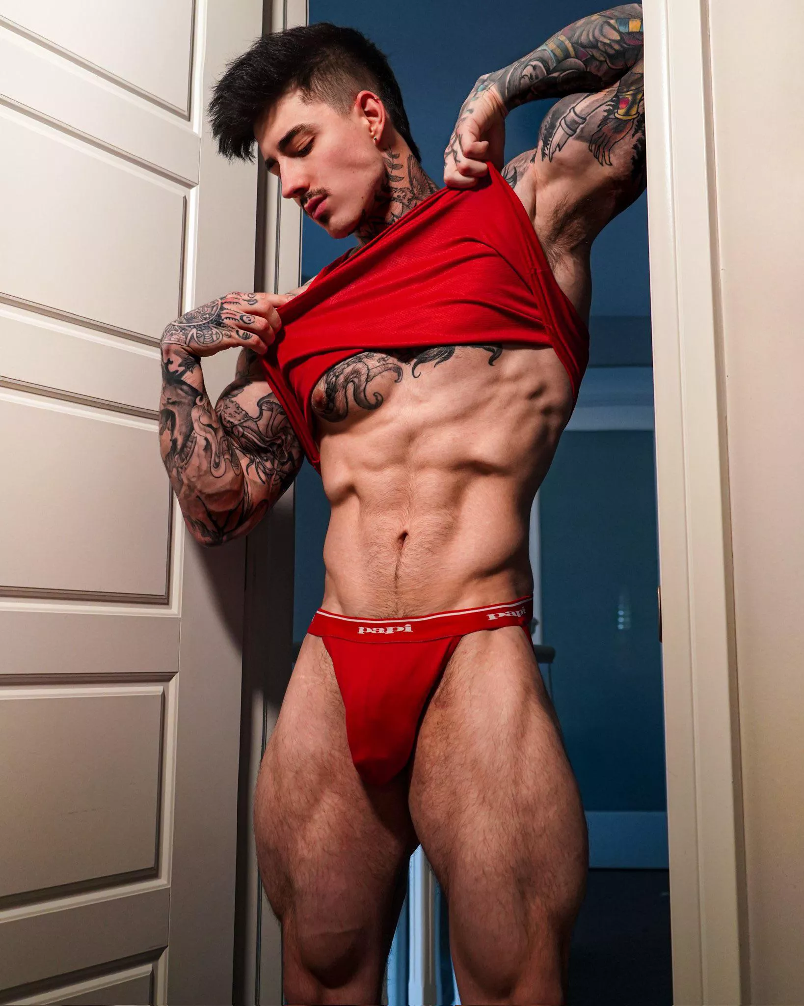 Would you help me take my shirt off? posted by Jakipz