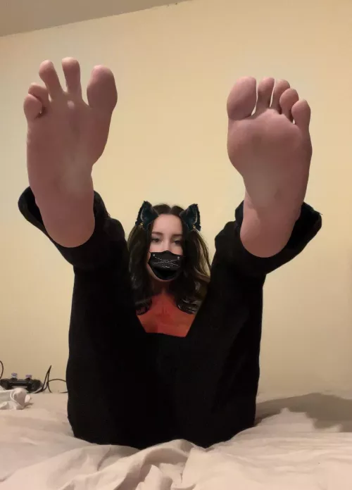 Would you start licking immediately? by DownLeroy