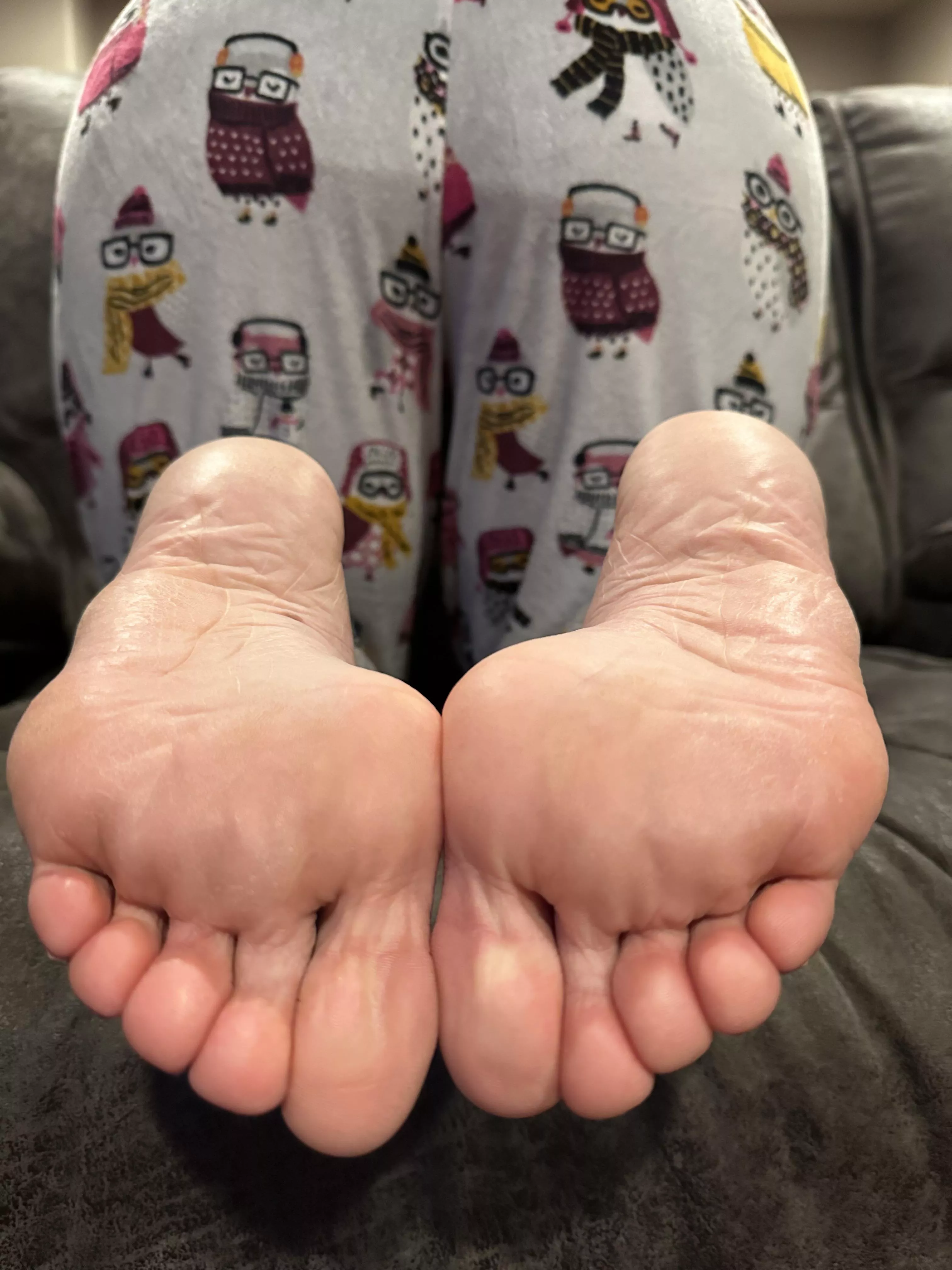Wrinkly mom soles.. 😆 posted by SoleMate91