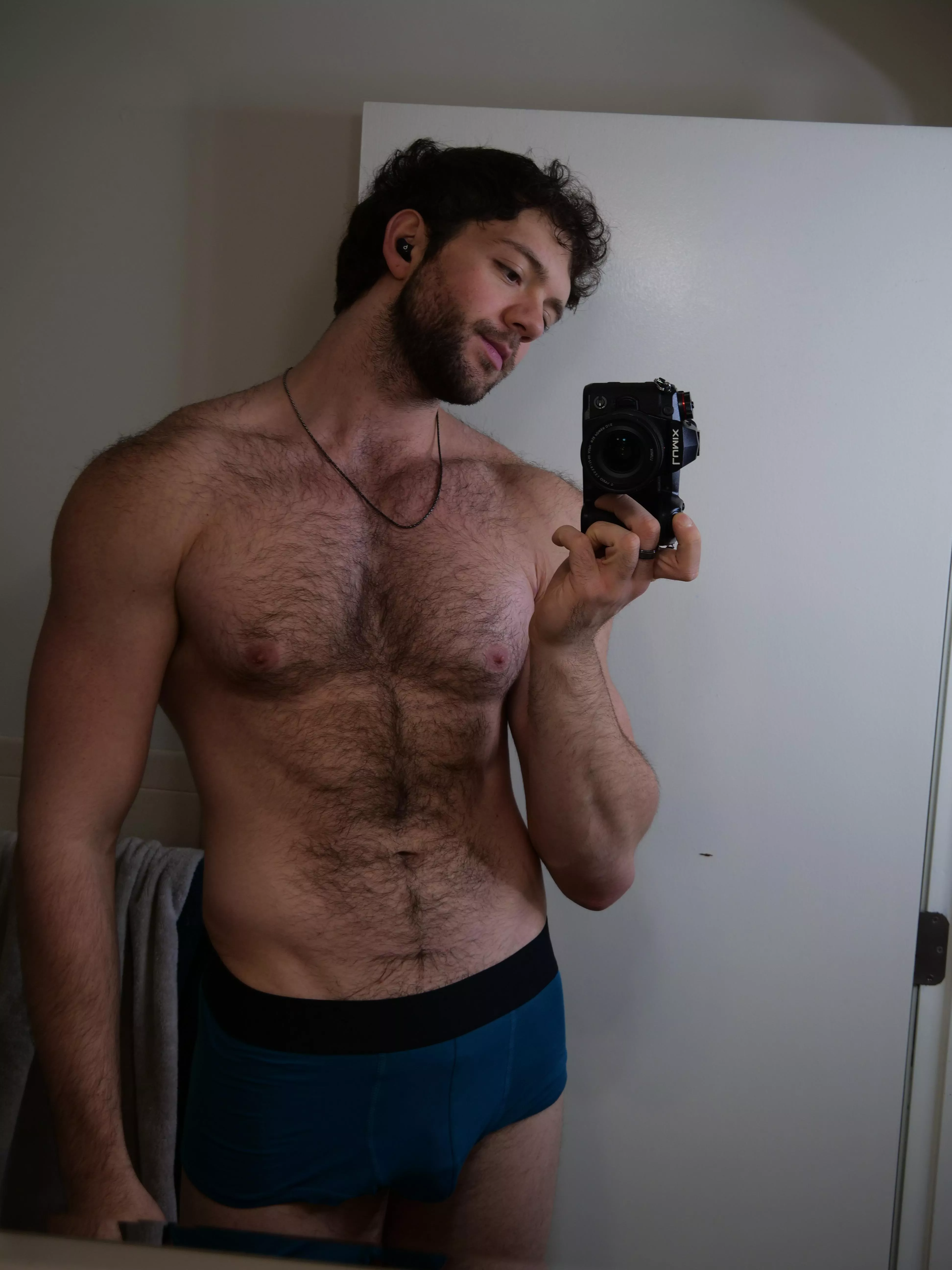 Anyone ask for a 6’8 hairy otter in tight underwear posted by Sigmalaid