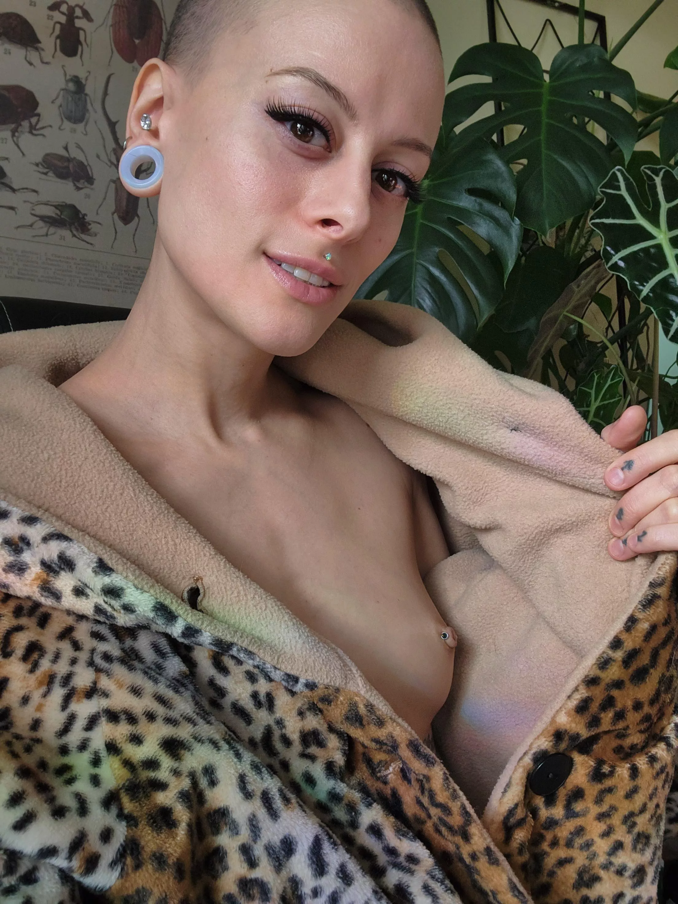 come cuddle, and let's rub heads posted by LayneeDivinee