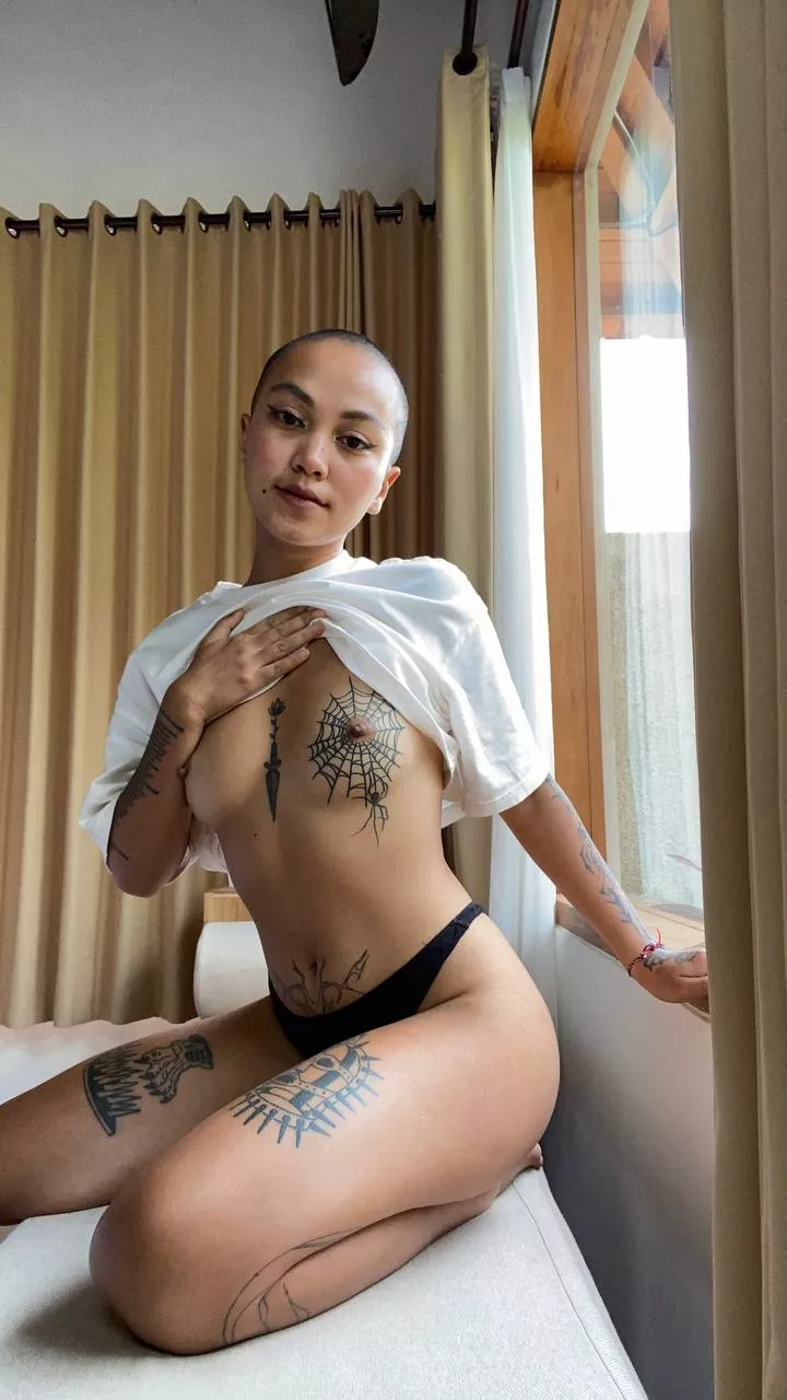 Do you like my cobweb on boob? posted by FamouslyWatchful