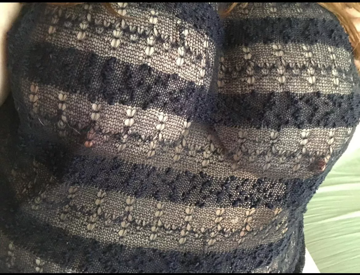 Does this shirt make my tits look good? 😜 posted by GingerFeetBBW