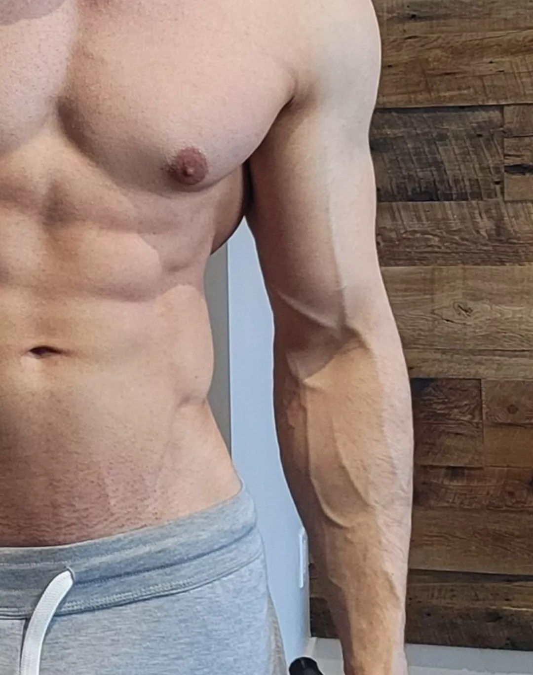 During a jumping rope session 😇 posted by John_fitness91