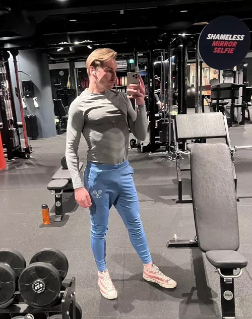 Got a new PT and a new program! Happy with some improvements 😁 by mikilii