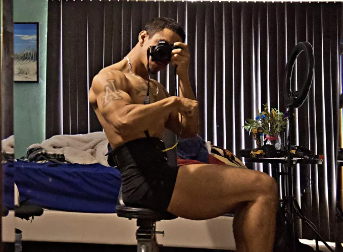 Heard you like flexing? by KingAdonis06