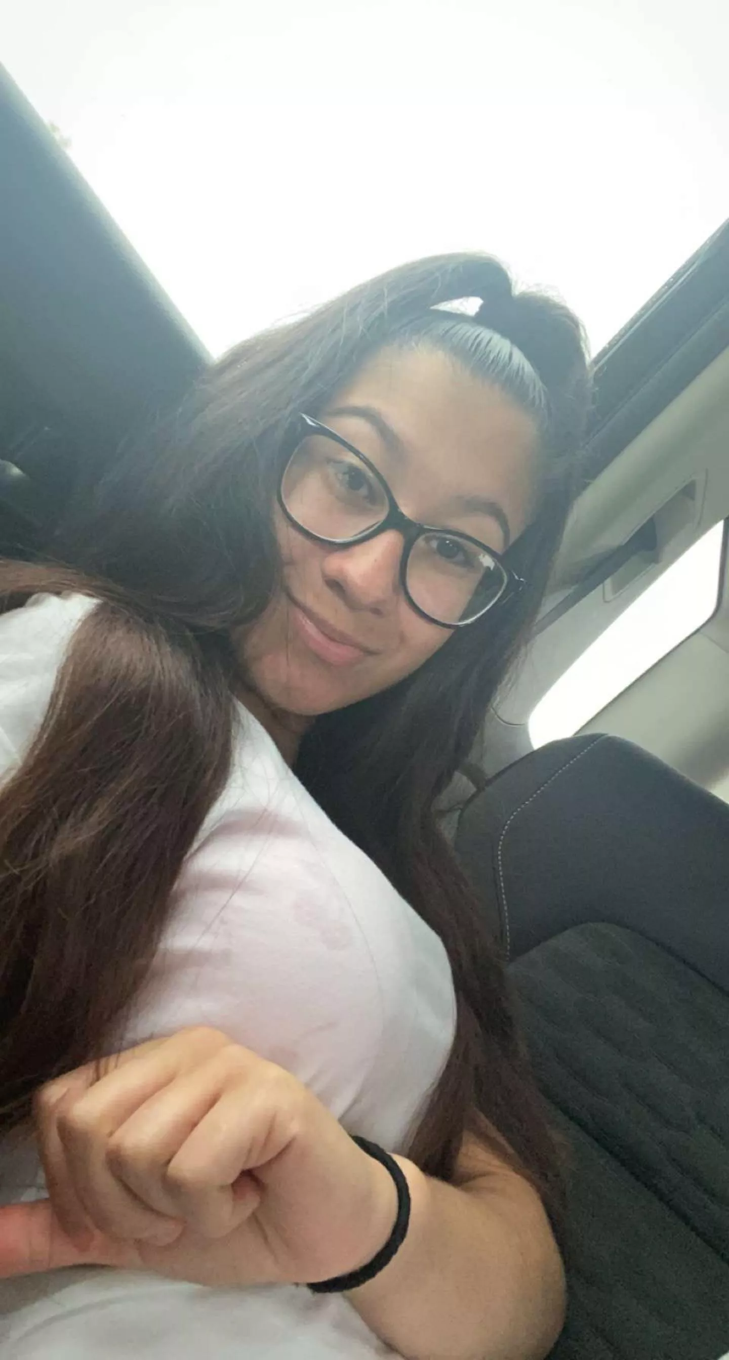 Heyy, selling some of my vids. Nothing professional level😂just homemade stuff. Buy vids, we can sext, or a ft call it dont matter frfr just seeing if anybody horny as me tonight😘😂. Thanks❤️ and I do verify on sc posted by CuteJay_leen