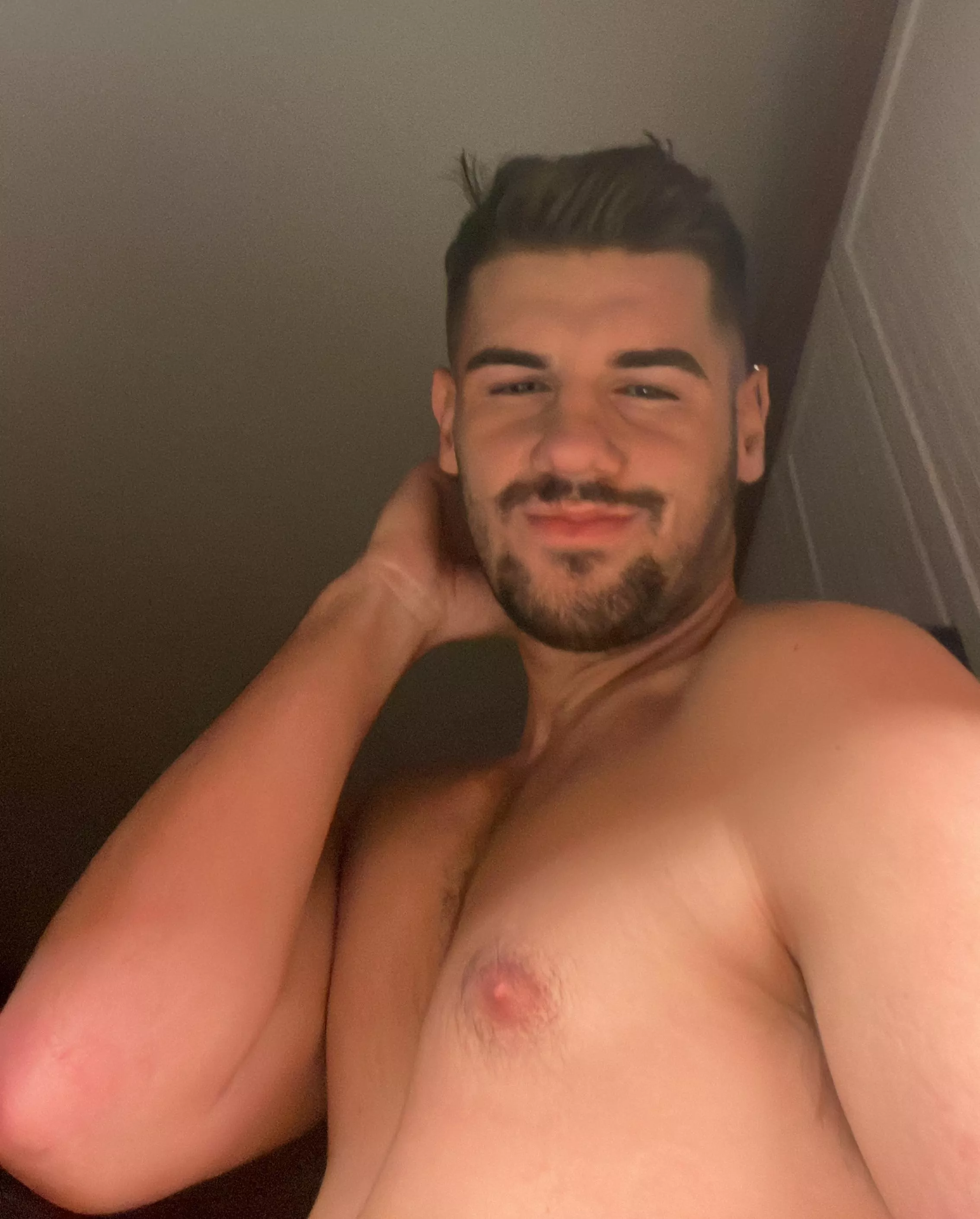 Hi! posted by clubdude3811