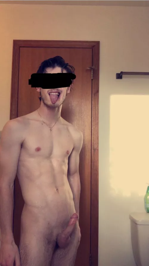 How do I look after the shower ? by 4Kvideos69