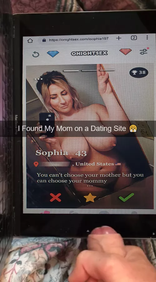 I was looking to fuck a milf and I found my father's wife, so I cum on her photos by MillsLeonard