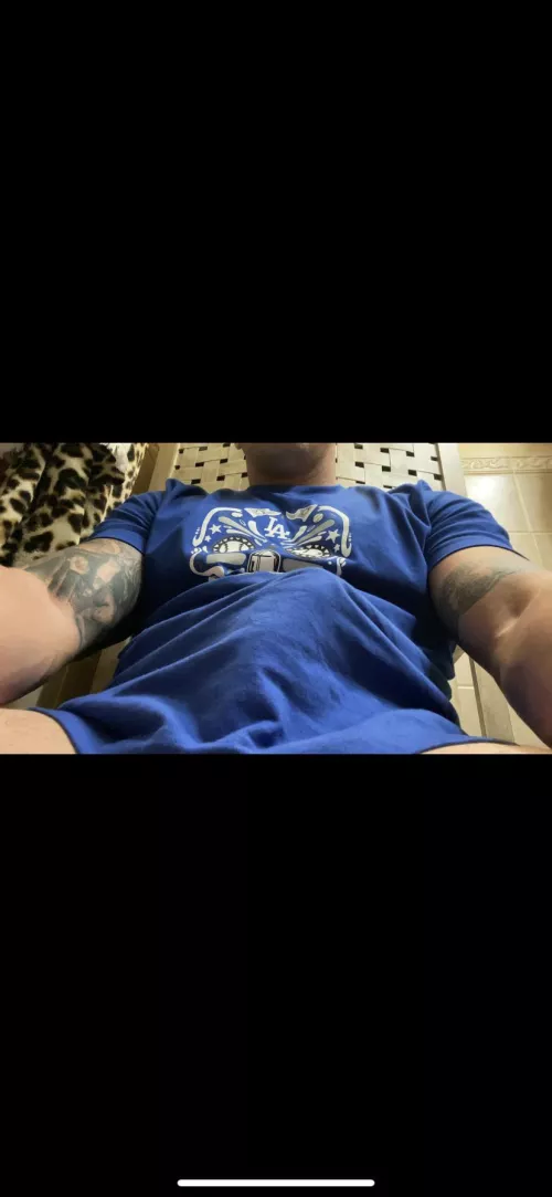 My third leg is annoying sometimes… [m][oc] by Financial_Factor8780