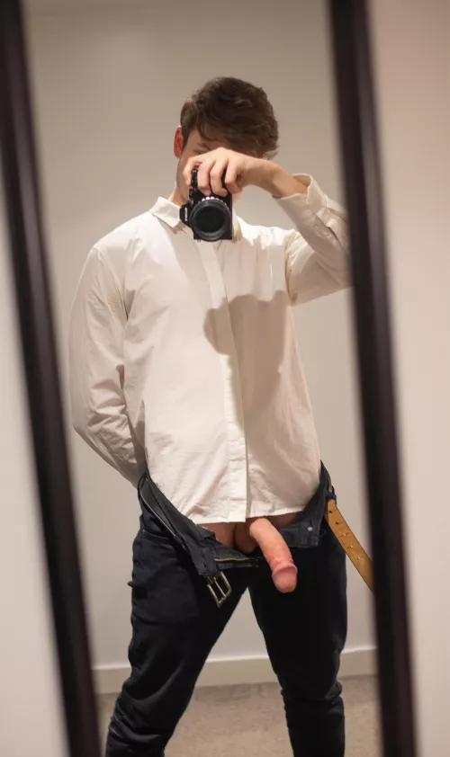 Need a throat to use for when I get home by Maple_Cock