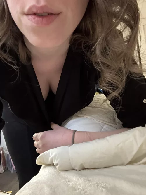 On my way to work. This is what my customers will be seeing when I drop off their food orders. by -perky_peaches-