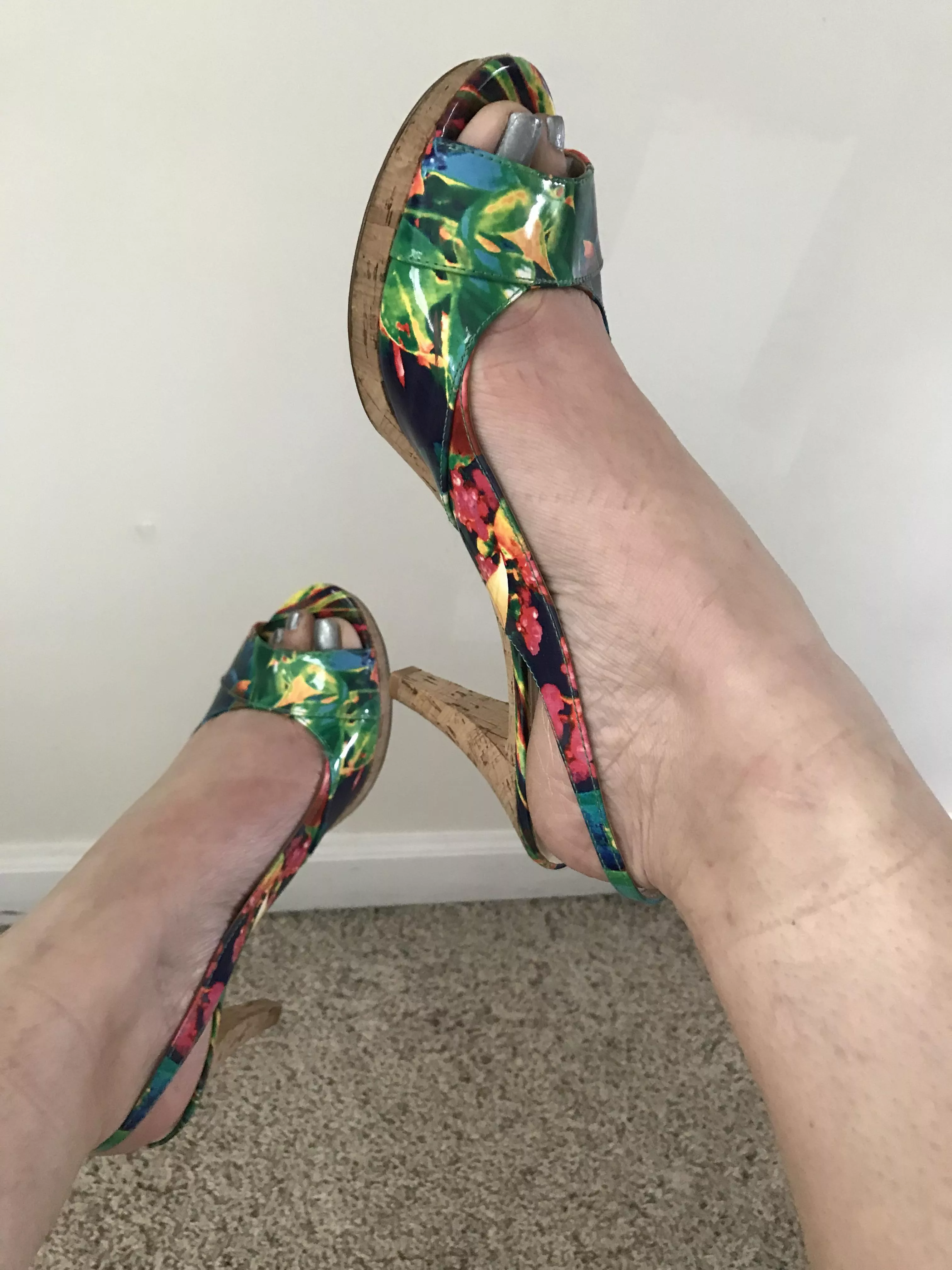 Saturday wifey life… posted by WifesWetWaves