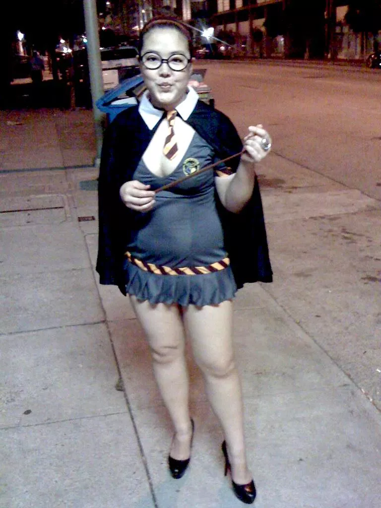 She can make your wand disappear posted by iwrotethedamnbill66