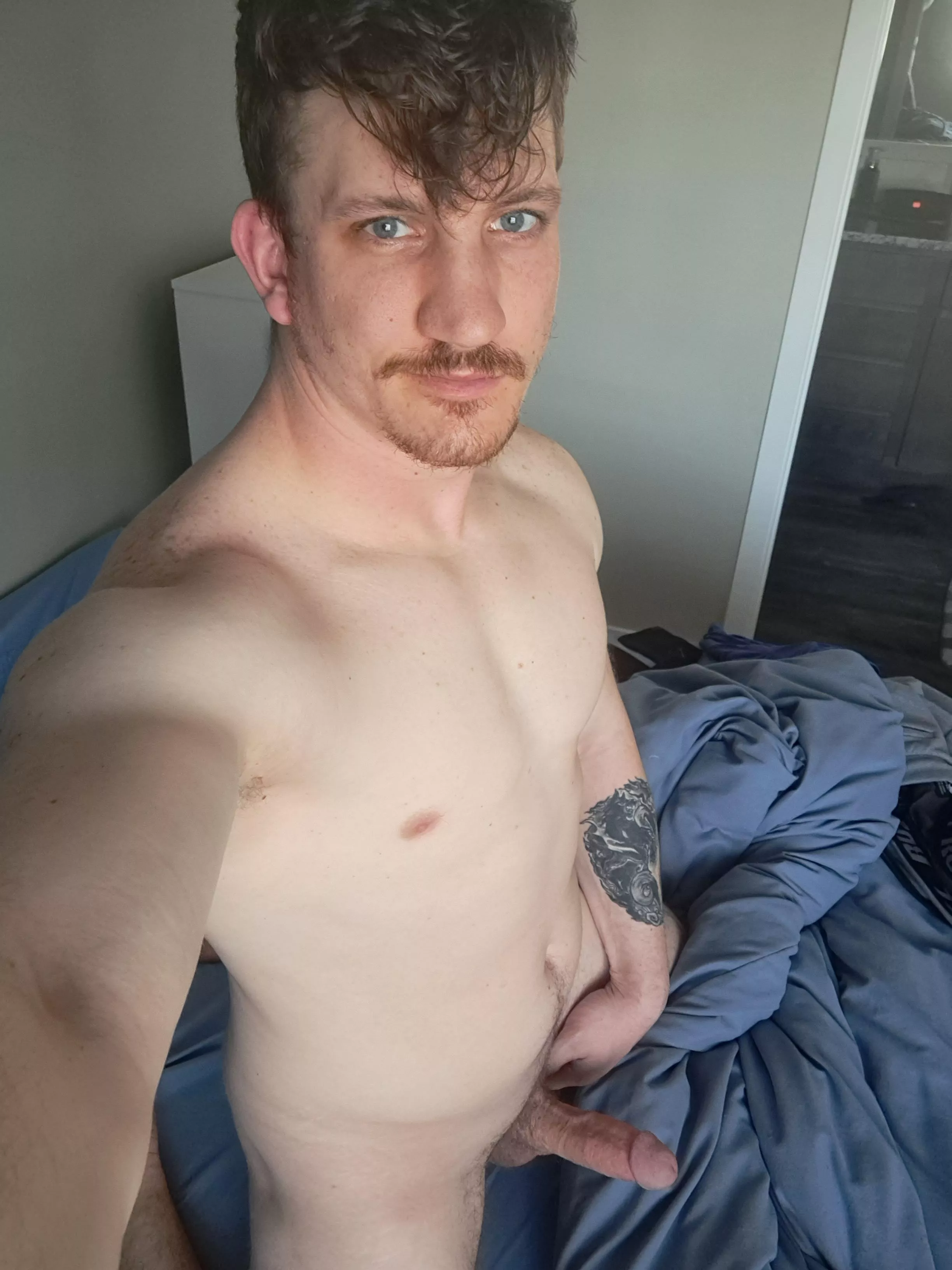 Show me your best doggy position, ready to take me 😏 posted by baywatchmaxxx