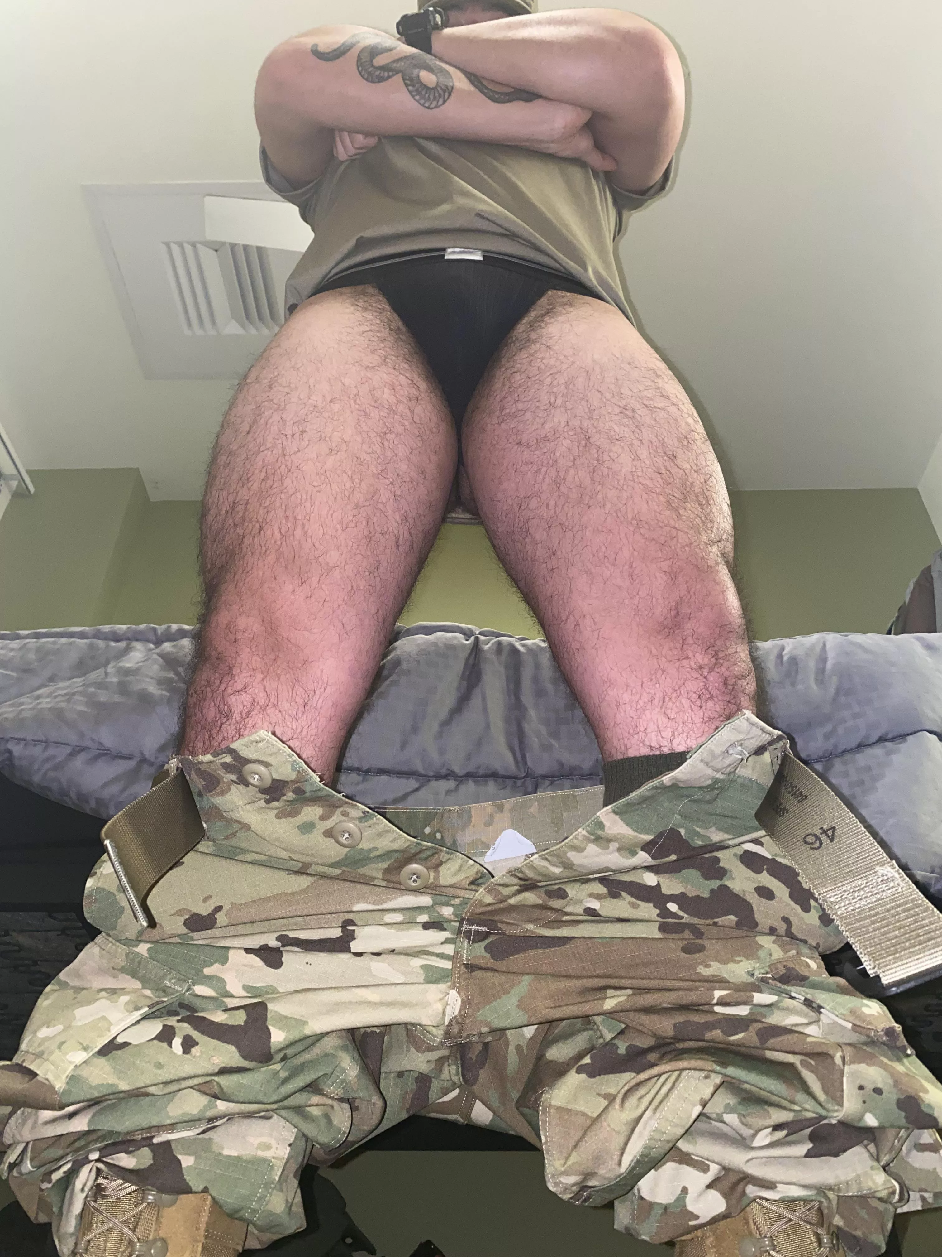 What’s under my uniform posted by Xxenomorphin