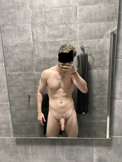 What’s up by paradescarg