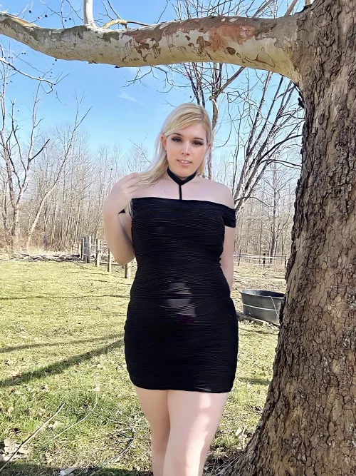 A thicc femboy 🥹 by realamandarae