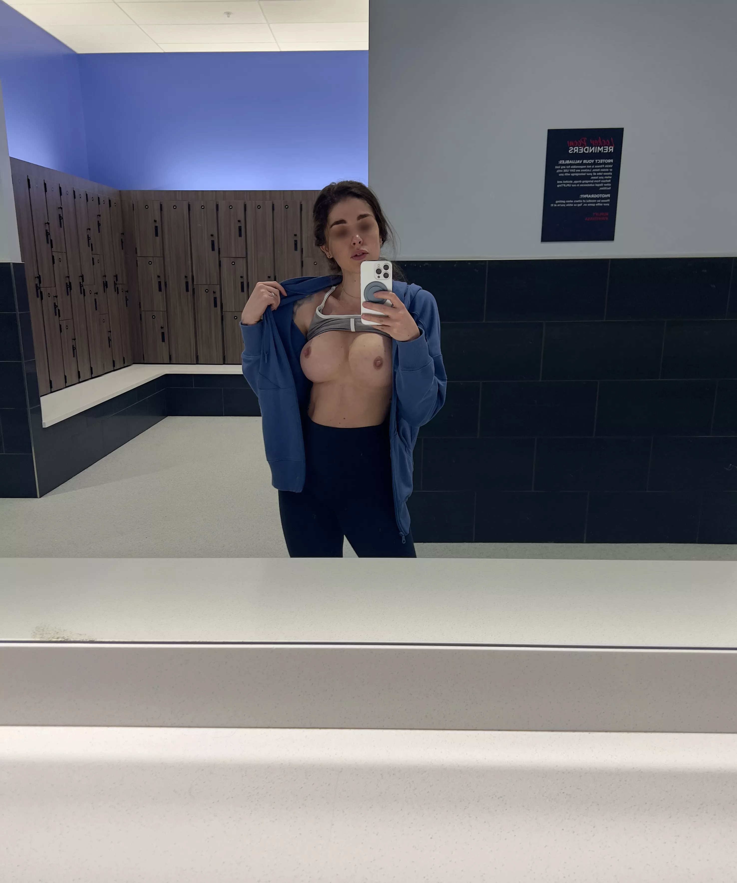 Ab check in the locker room 😏 posted by RubyLuxxOfficial