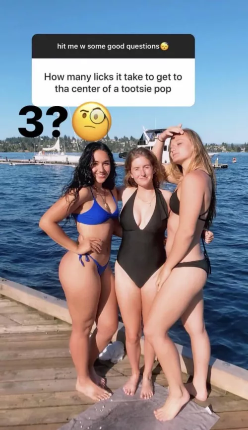 blue bikini is so sexy by simplesimpy