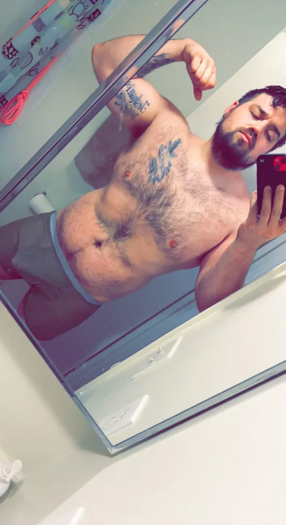 Bored 🥱 posted by VatarCub