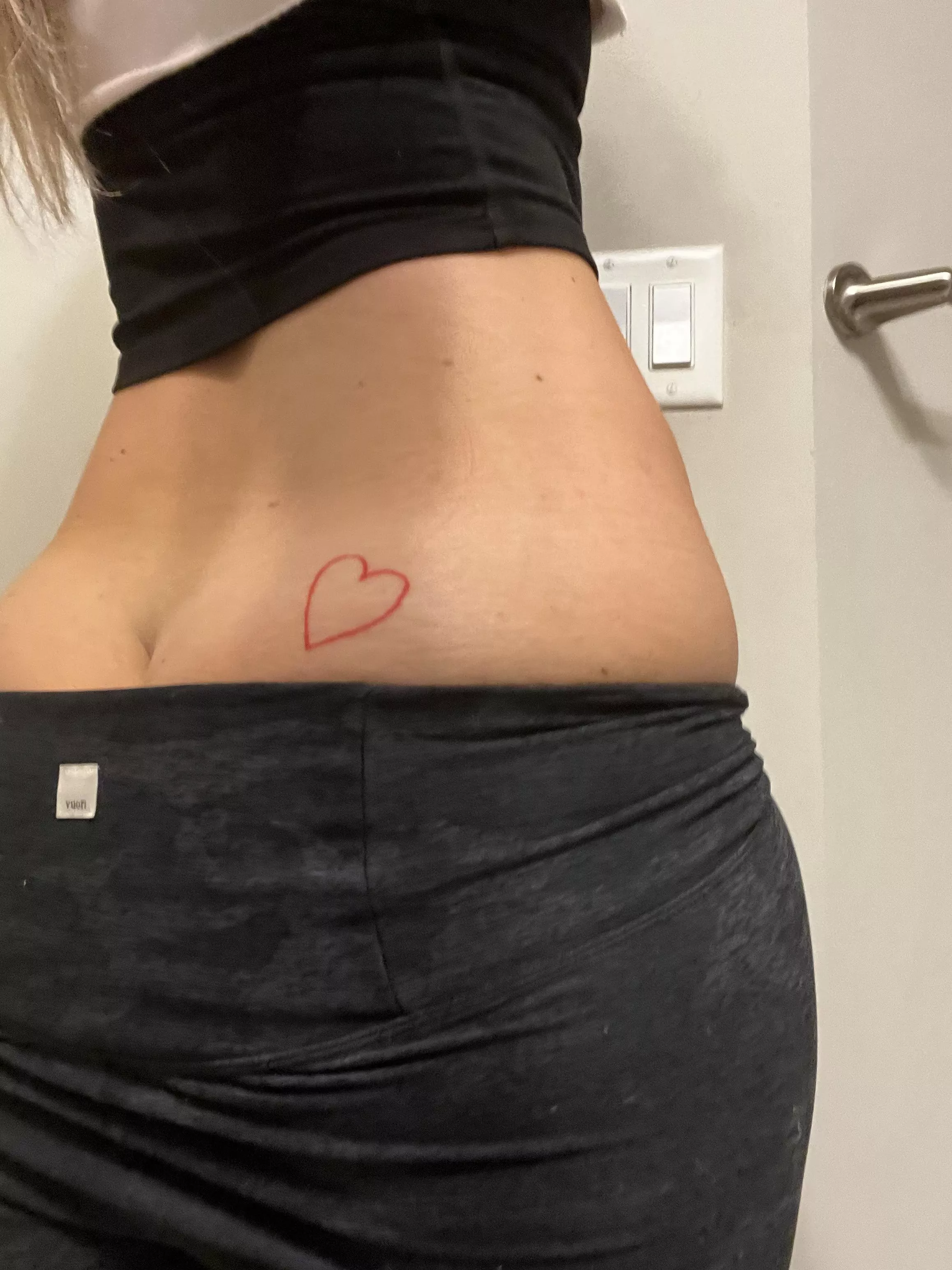 Bury your face in my milf ass? posted by FeistyAbalone7644