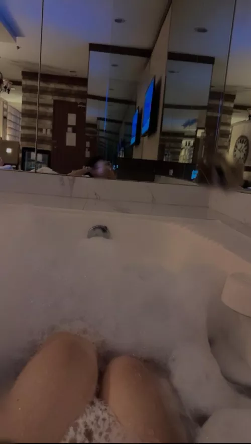 chilling a(f)ter ex just made my legs shake 🤪 by squenamara