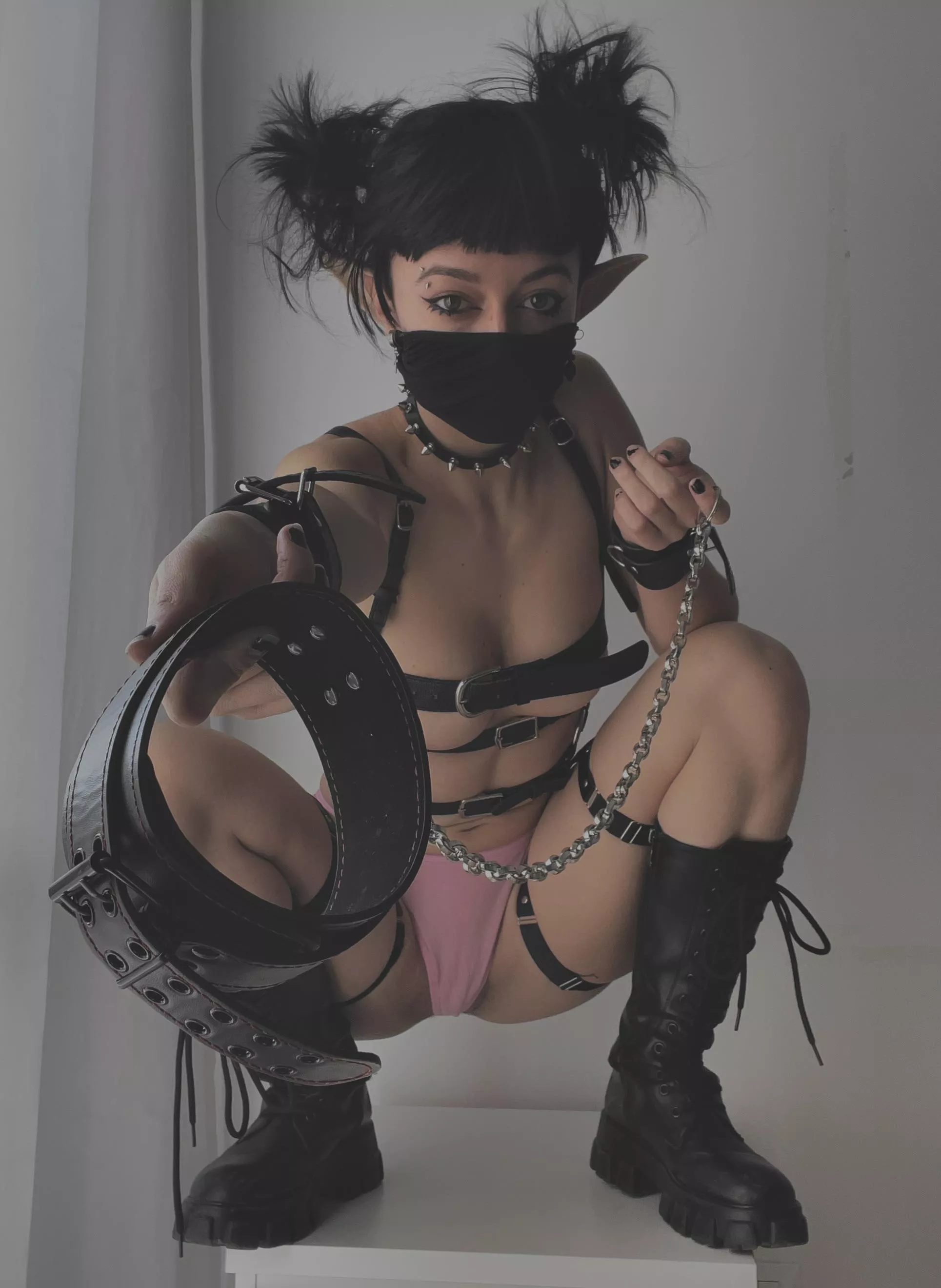 Come on puppy, I’m not gonna hurt you (maybe) posted by kamblood