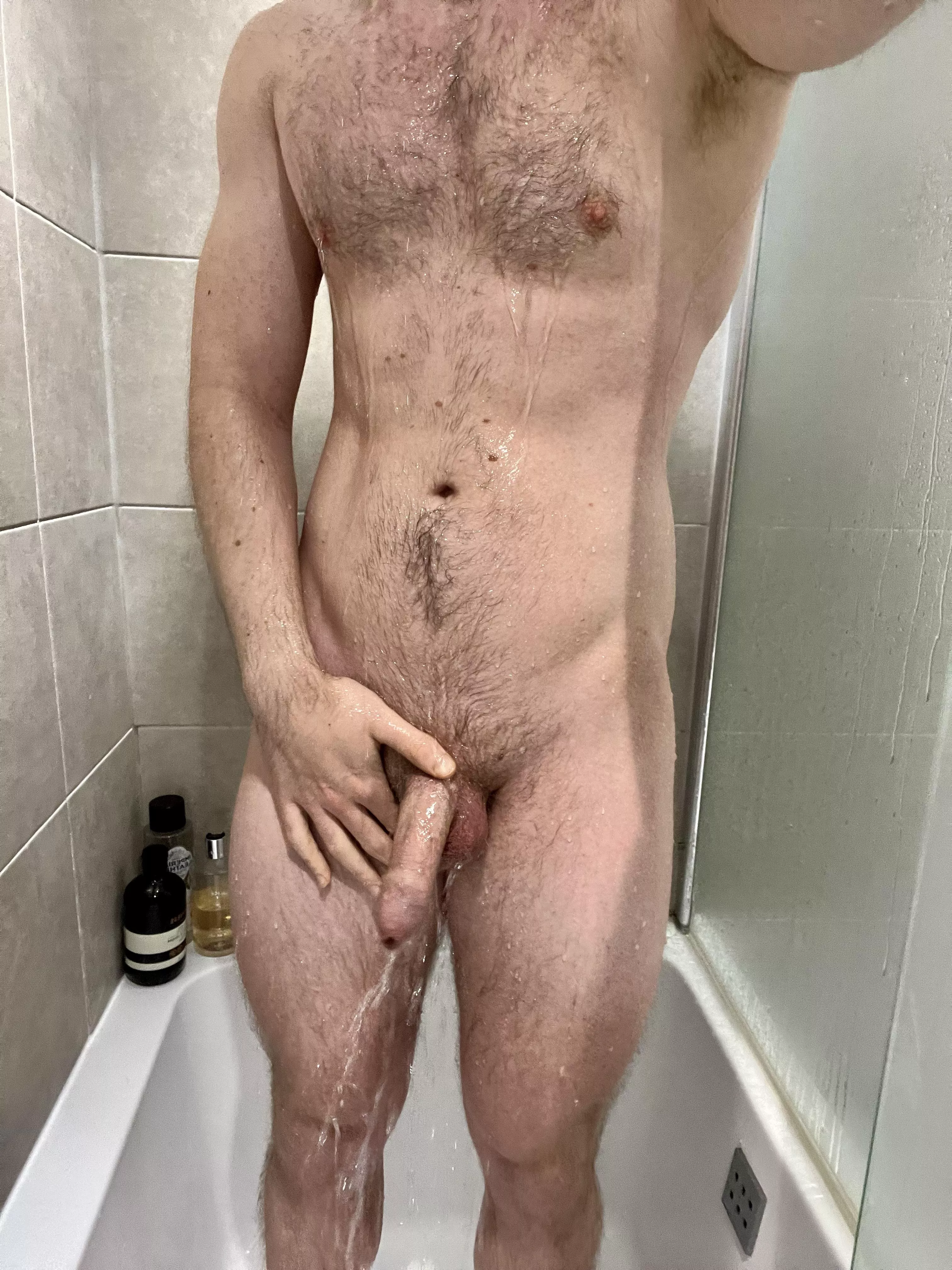 Could you scrub my back? [27] posted by greenrocks22